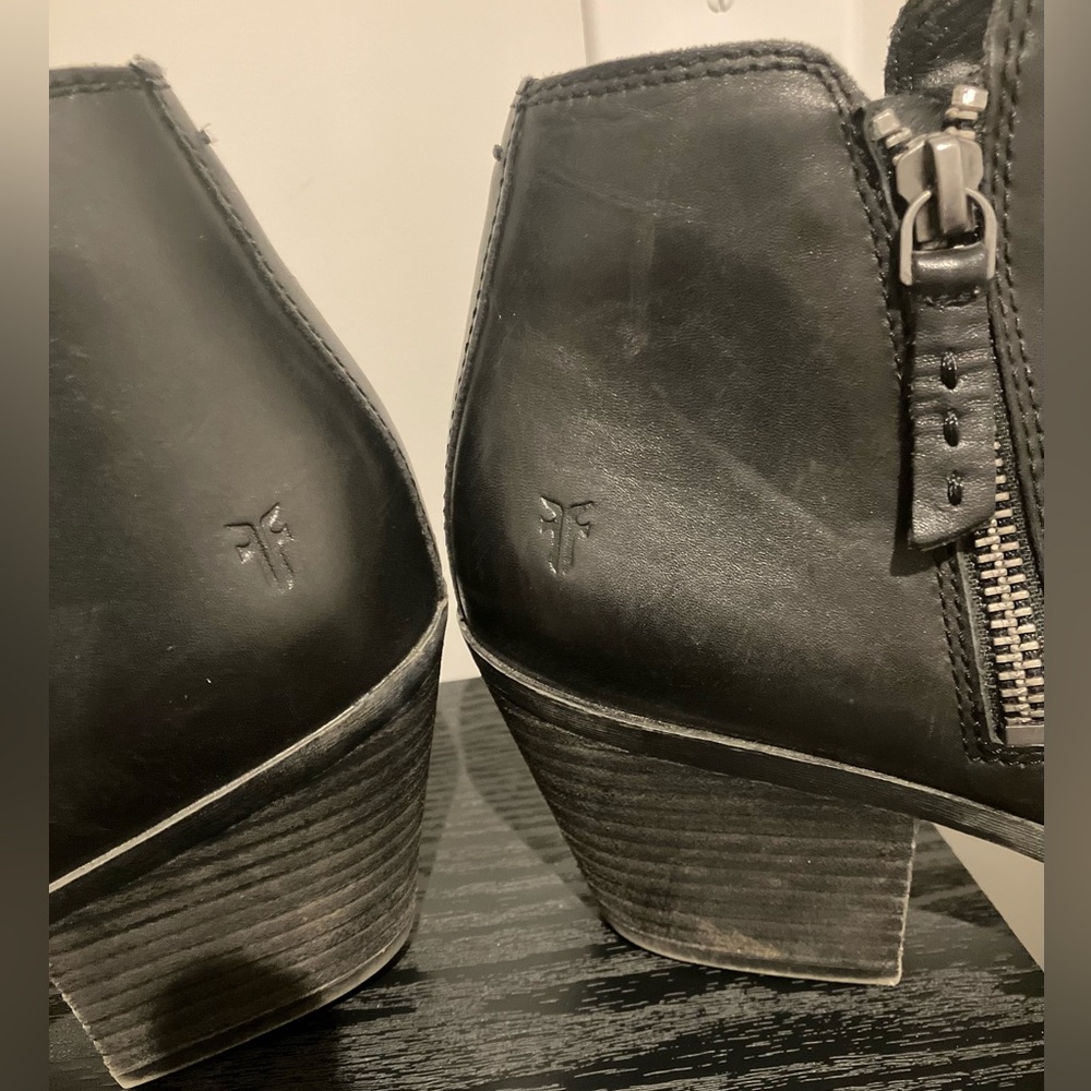 Frye boots double zipper 10M Black - Picture 4 of 14